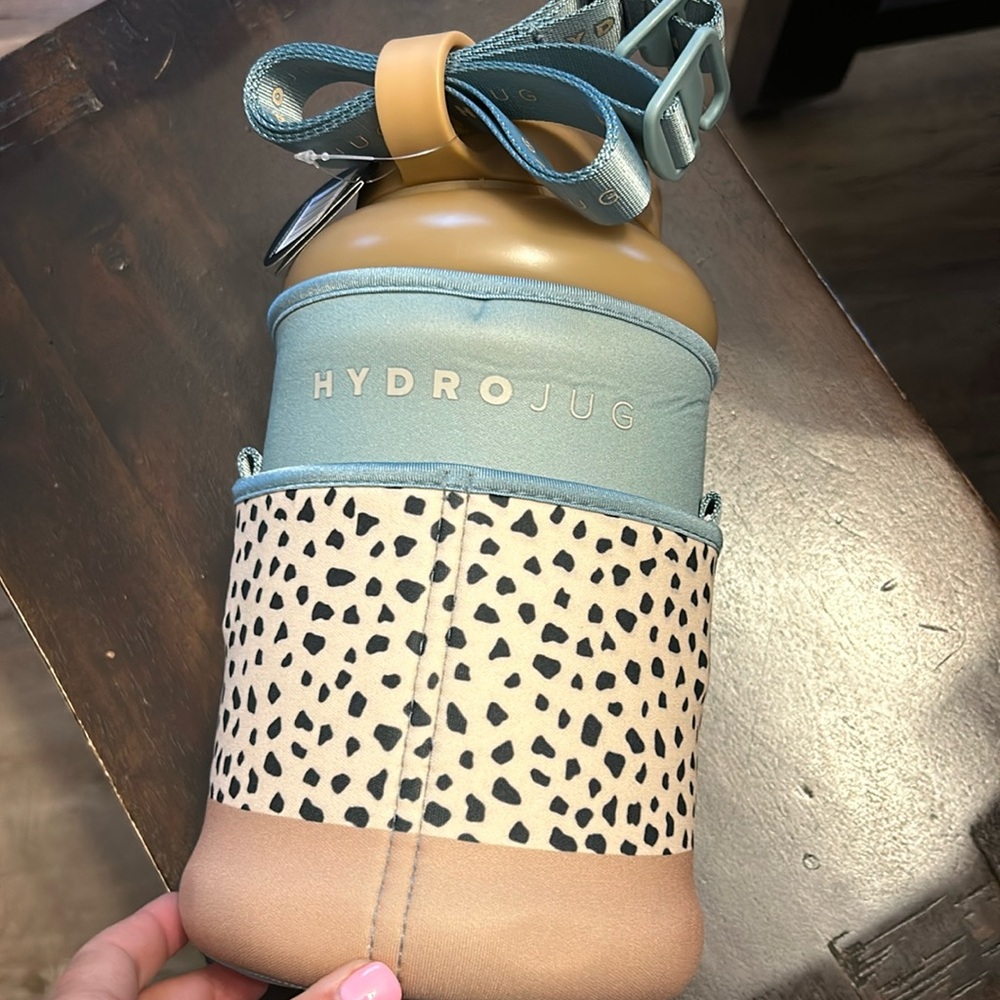 Hydrojug